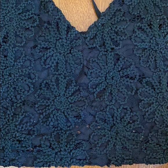 Zara Crop Top - Picture 3 of 4